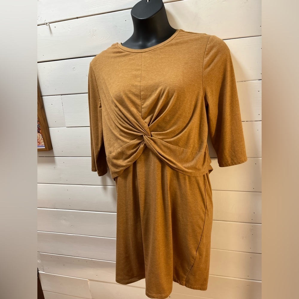 ROSE MATERNITÉ Camel Twist Front Dress – Size XL - Picture 4 of 8